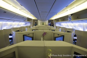 CATHAY PACIFIC NEW CABIN LAYOUT BOEING 777-300 ER