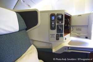 CATHAY PACIFIC NEW CABIN LAYOUT BOEING 777-300 ER