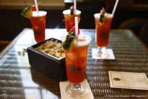THE MAKING OF THE FAMOUS SINGAPORE SLING COCKTAIL AT THE RAFFLES HOTEL IN SINGAPORE