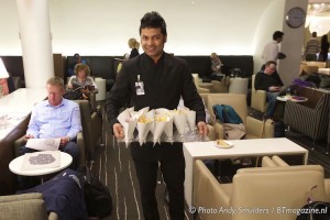 QANTAS DOMESTIC AND INTERNATIONAL BUSINESS LOUNGES