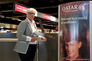 QATAR AIRWAYS BUSINESS CLASS SPECIAL ASSISTENTIE OUDEREN